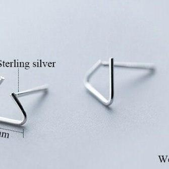 Fashion Retro Triangle Design Silver Earring,925..