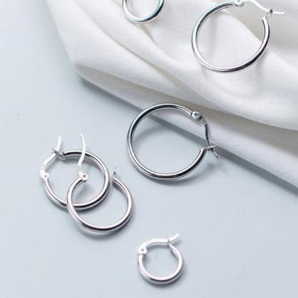 Fashion Silver Thick Trendy Circle Hoop..