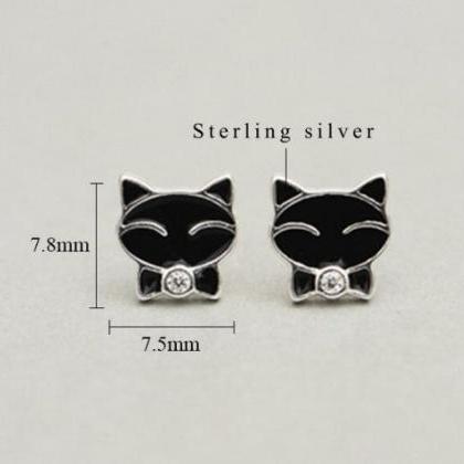 Cute Lovely Cat Studs Earring,925 Sterling..