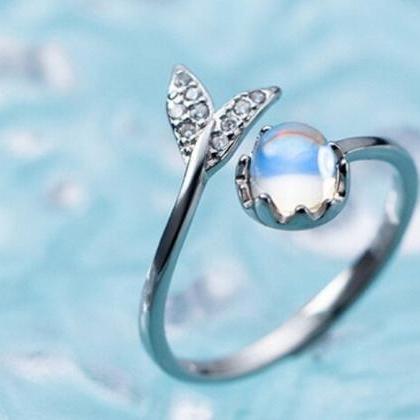 Fish Tail Moonstone Ring, 925 Sterl..
