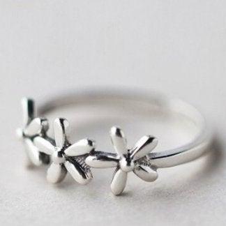 Fashion Elegant Flower Open Charm Ring,engagement..