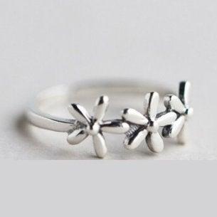 Fashion Elegant Flower Open Charm Ring,engagement..