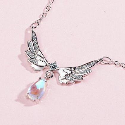 Fashion Cute Wings Moonstone Women Necklace,925..