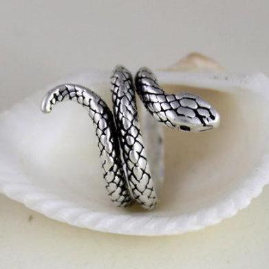 Dynamic Snake Cute Fashion Women Ring, 925..
