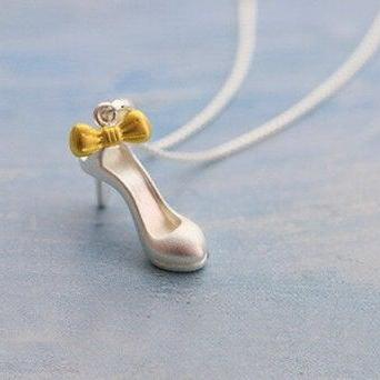 Cute Princess High Heels Fashion Silver Necklace..