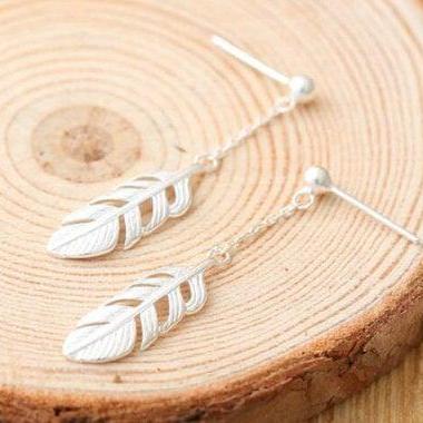 Sweet Feather Long Temperament Silver Leaf..