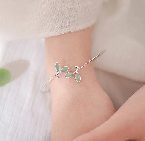 Small Fresh Opal Leaf Fashion Bracelet,925 Sterling Silver,Wedding Bracelet,Minimalist Bracelet,Boho Bracelet,Gift for her,Gift for her