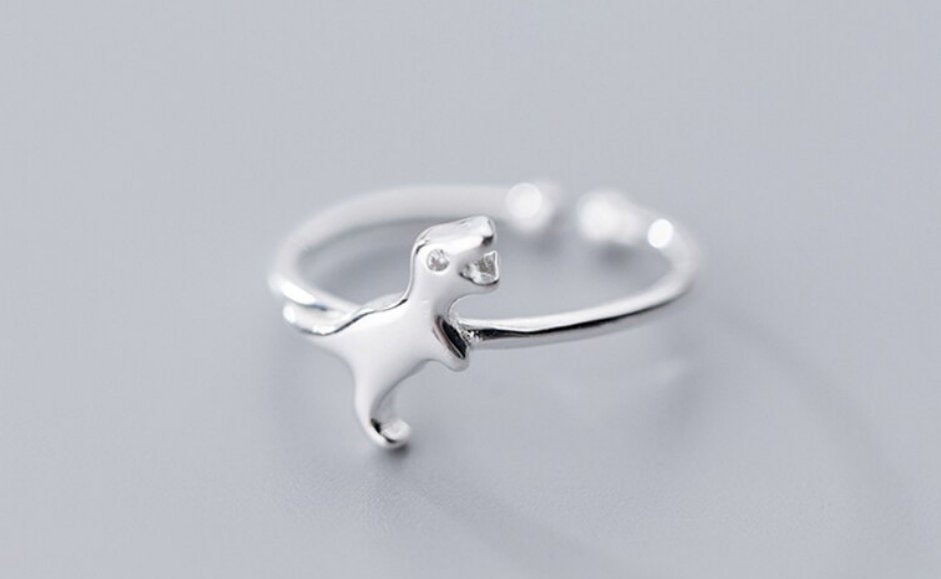 Dinosaur Silver Ring, 925 Sterling Silver Ring, Adjustable ring, Delicate ring, Dainty Ring, Gift for her, Minimalist Ring, Boho.