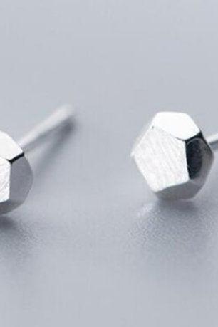 Tiny Cute Cube Silver Studs Earring,dainty Earring 925 Sterling Silver,minimalist Earring,boho Earring,gift For Her Wedding Gift. Jewellery.