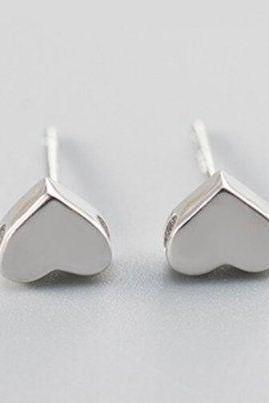 Petite Plain Heart Charm Earring,925 Sterling Silver,minimalist Earring, Boho Earring,tiny Earring, Dainty Ring,gift For Her.