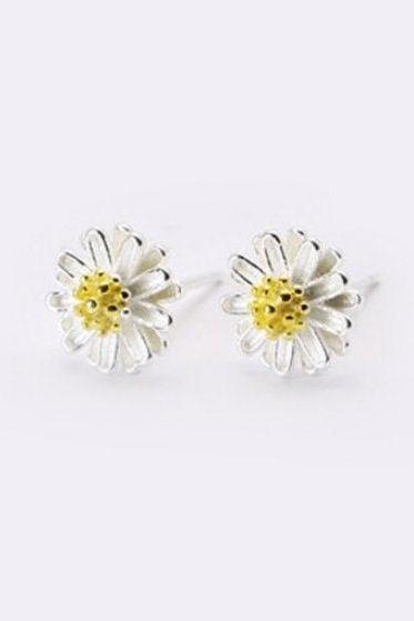 Flower Studs For Girl, Earring, 925 Sterling Silver, Minimalist Earring, Boho Earring, Tiny Earring, Dainty Ring, Gift For Her, Jewellery.