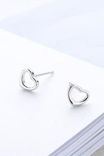 Cute Small Fashion Hollow Heart Silver Studs ,925 Sterling Silver,Minimalist Earring, Boho Earring,Tiny Earring,Gift For her, Jewellery.